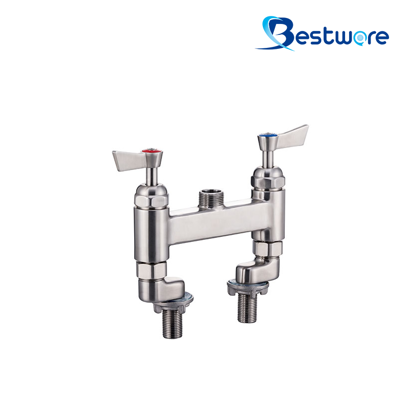 4"/8" Deck Mount Pre Rinse Unit