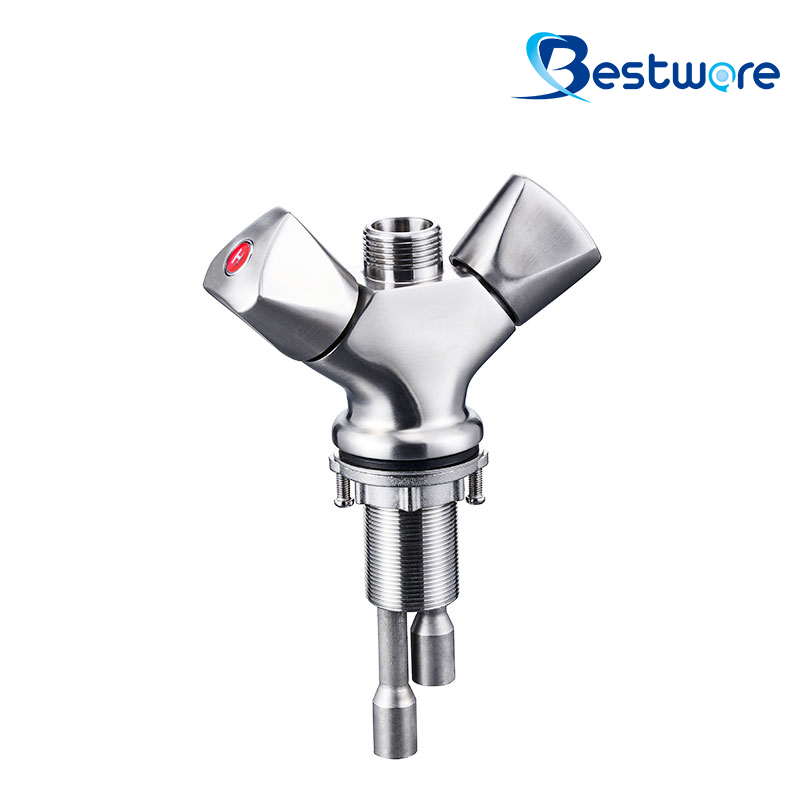 DIAMOND Deck Mount Pre Rinse Faucet