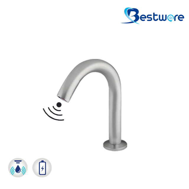 Stainless Touch Free Faucet operated by IR Sensor - 210mmH